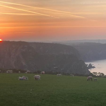 فندق هافرفوردوستفي  Coast Path Camping المظهر الخارجي الصورة
